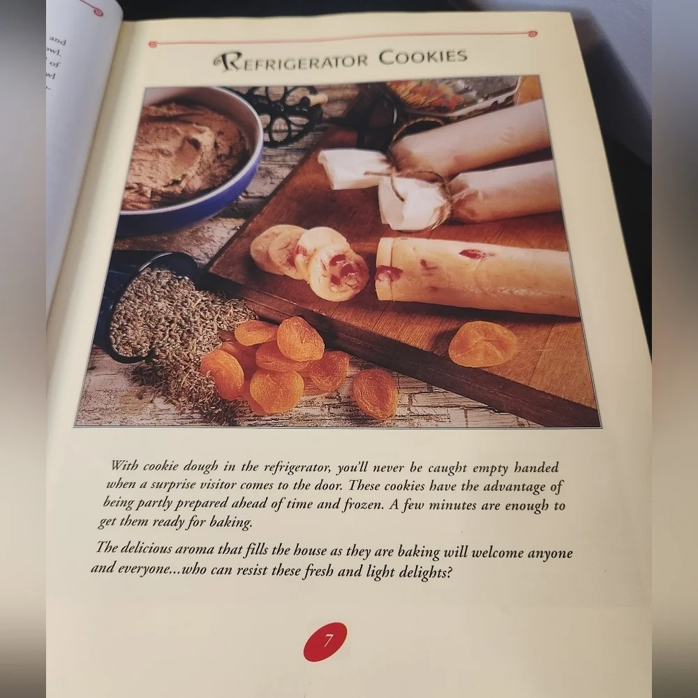 The Ultimate Cookie Book 1997 Hardcover Cookbook